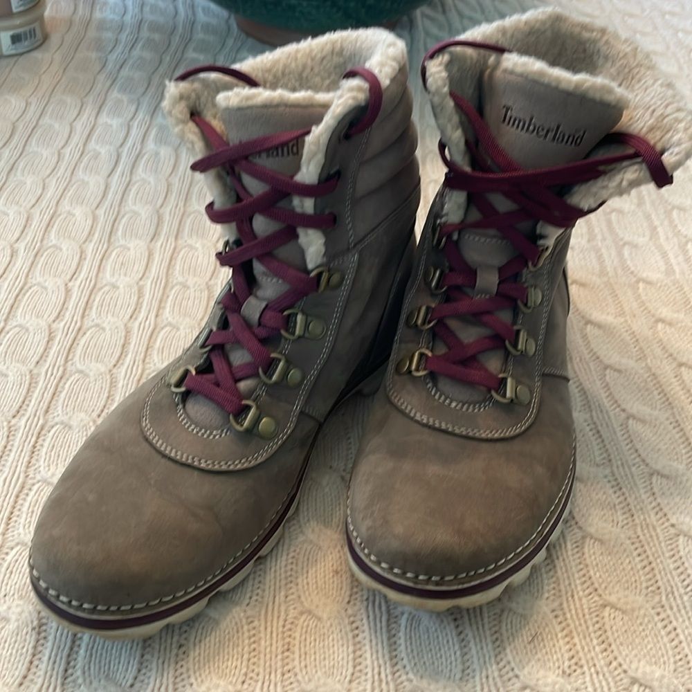 Women’s Timberland 8.5 Heritage Gray Leather Waterproof Outdoor Boot ortholite